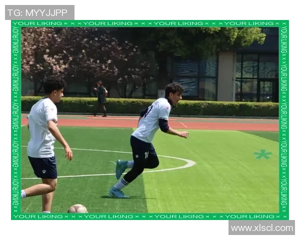 宁波足球队奋战新赛季全力争冠展现团队精神与拼搏决心